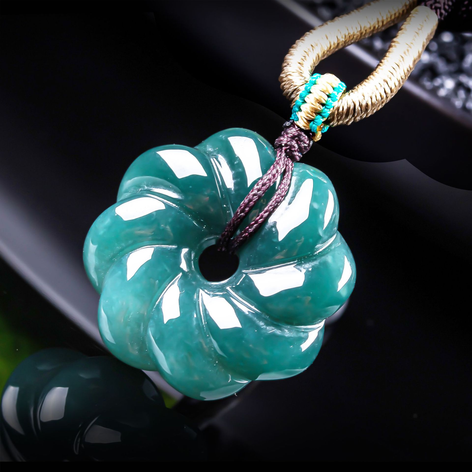 Natural Burmese Jadeite Flower - Necklaces review and price