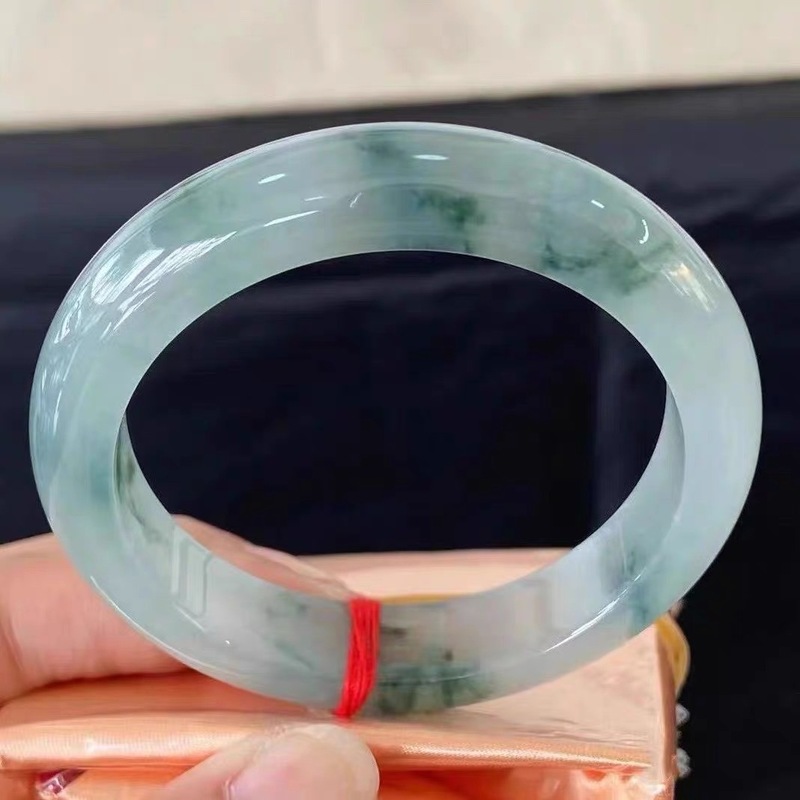Myanmar jadeite with blue flor - Bracelets review and price