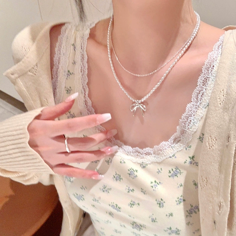 Fashion Vintage Bowknot Pendan - Layered Pendant Necklace Aesthetic review and price