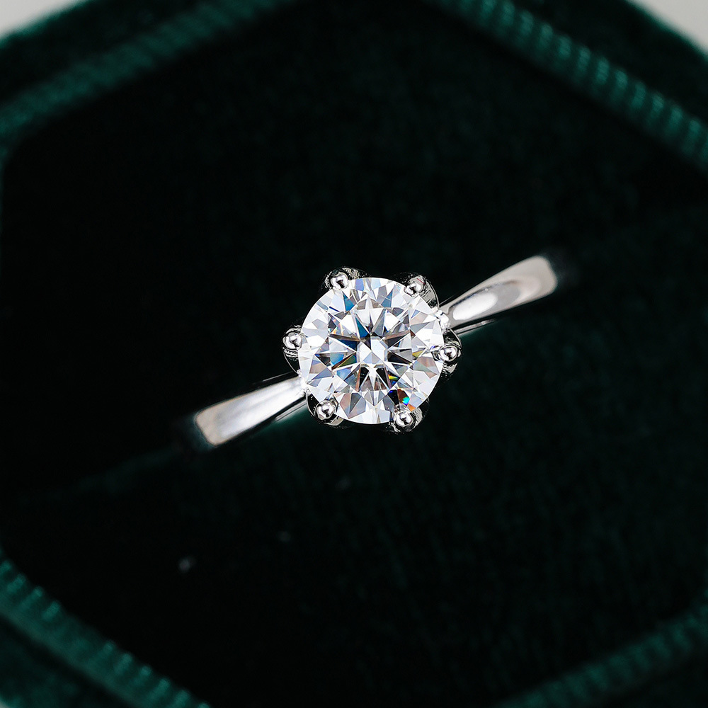 JoyceJelly Classic Six-Claw Mo - Moissanite Engagement Ring 1 Carat review and price