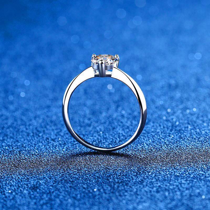 LioraGem 1-Carat Fancy-Shaped  - Moissanite Engagement Ring 1 Carat review and price
