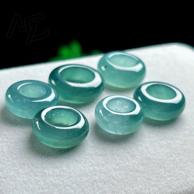 Natural Emerald Blue Water Luc - Necklaces review and price